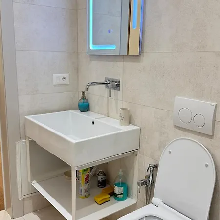 Bs5 Center With Jaccuzzi Dıraç