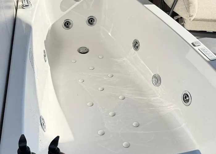 Bs5 Center With Jaccuzzi 公寓