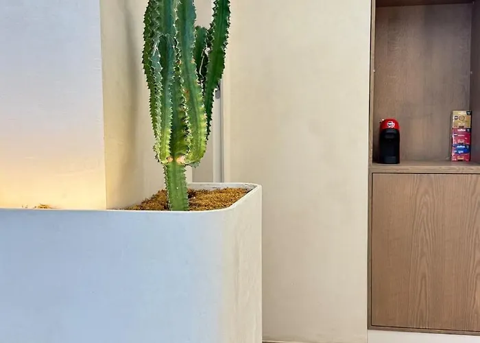 Bs5 Center With Jaccuzzi * Durrës