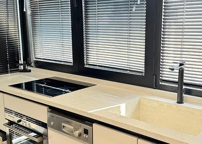 Bs5 Center With Jaccuzzi